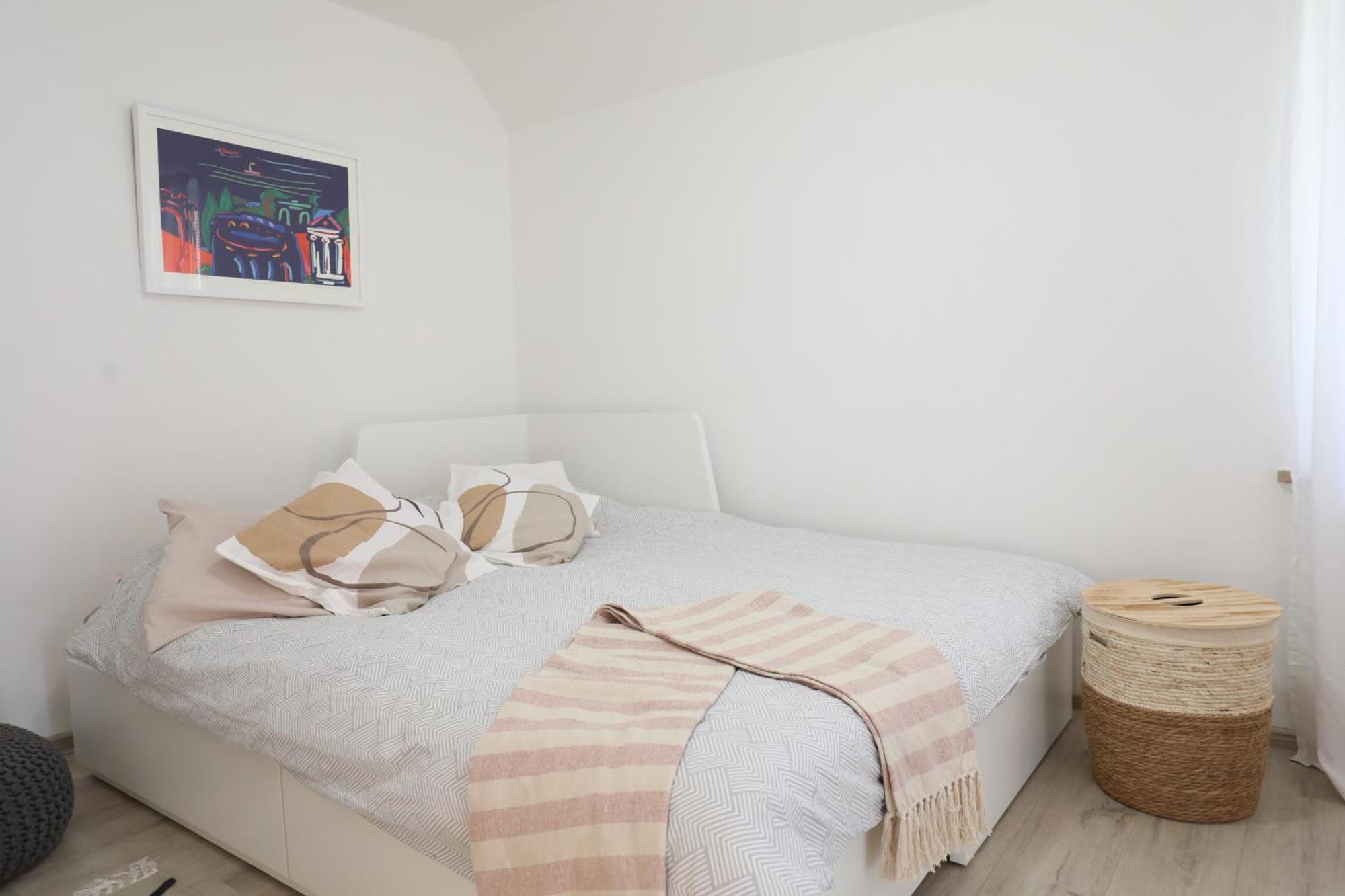 Mir Apartment *